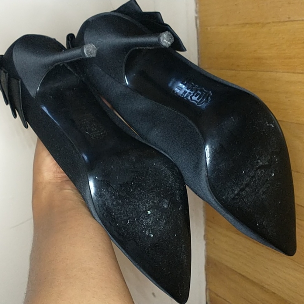 Nina "Quenna" black pumps with bow in the back - Picture 8 of 11